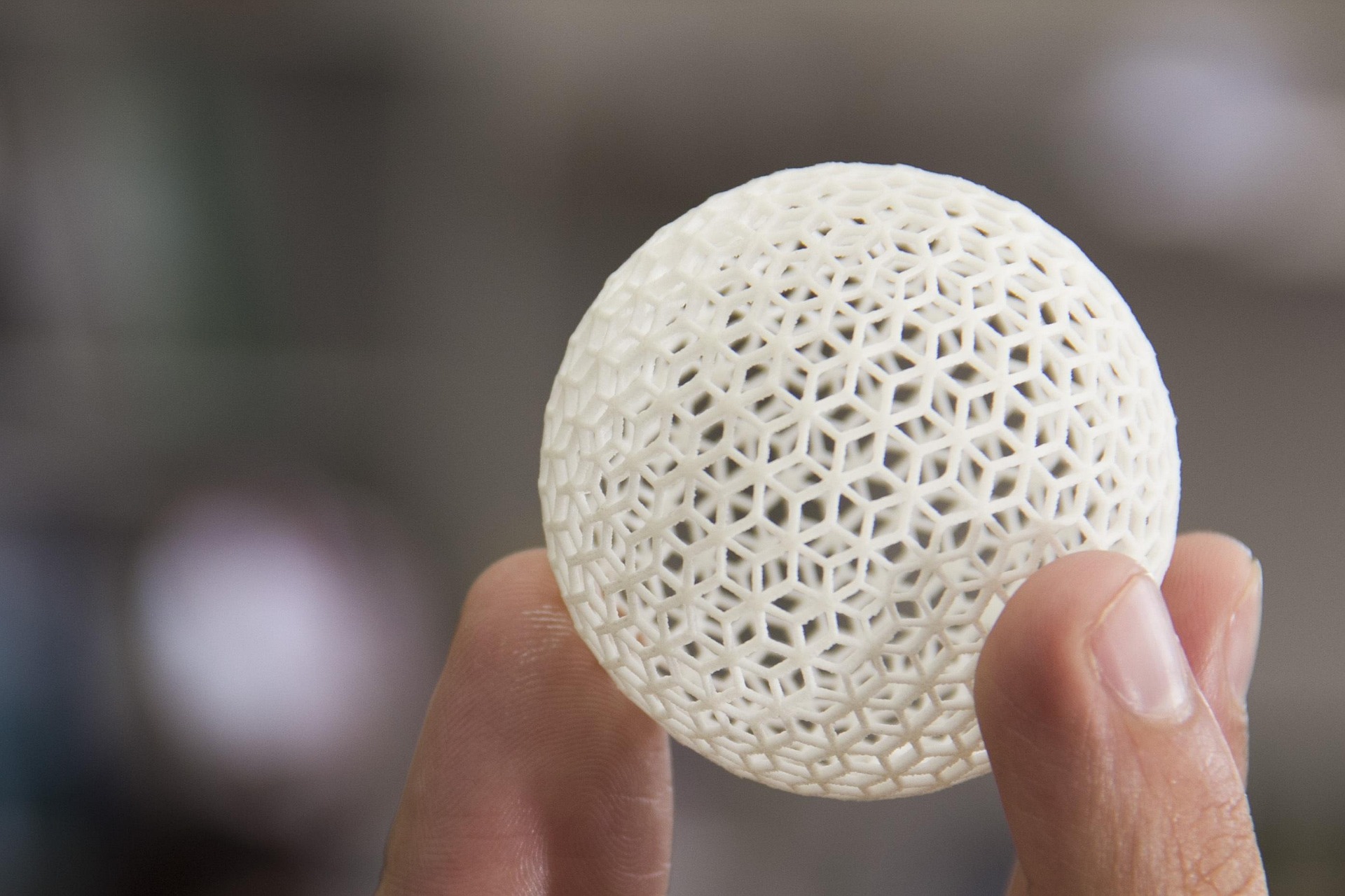 Rewolucja w Trzech Wymiarach: Przewodnik po Świecie Druku 3D